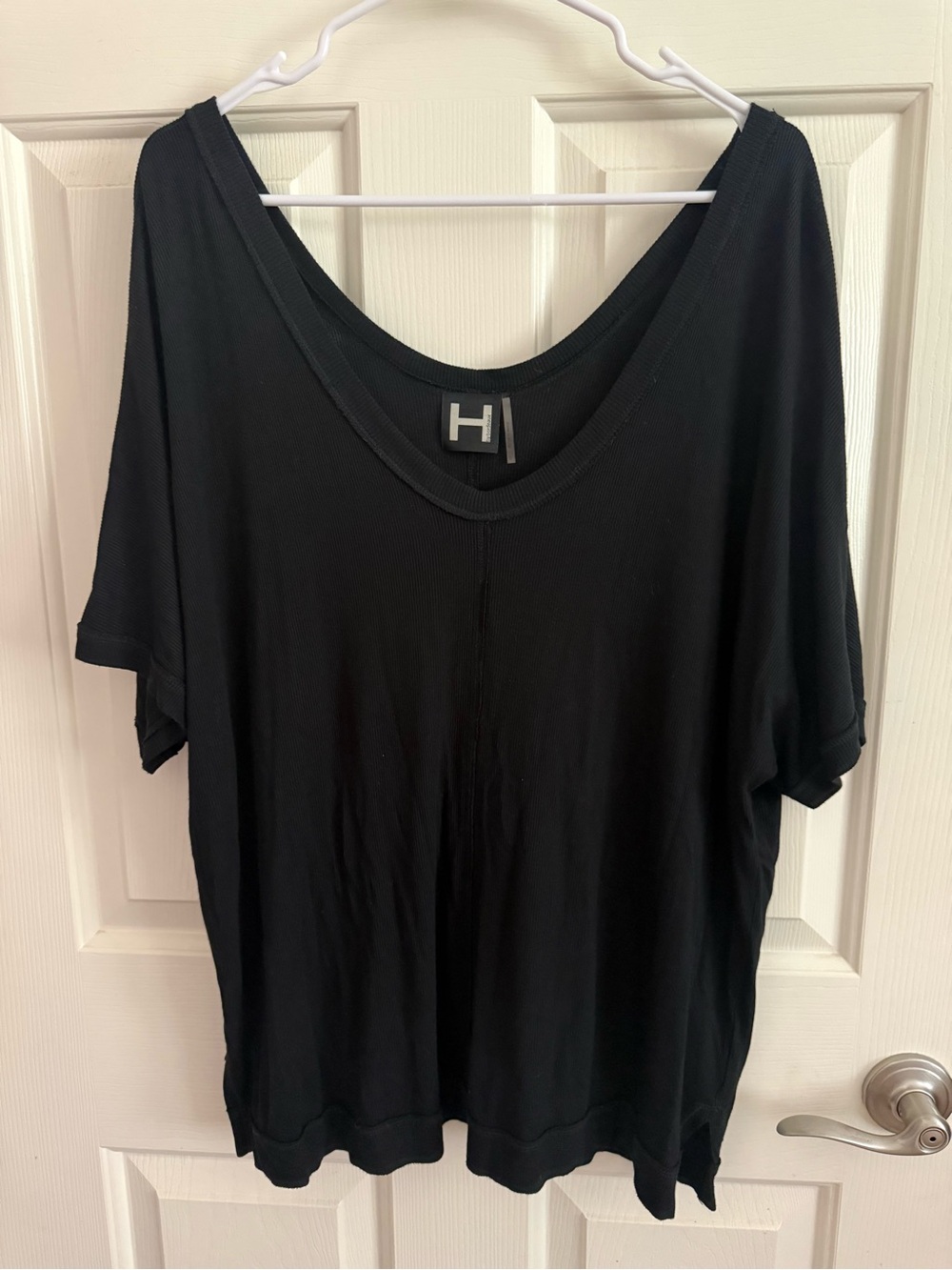 H by bordeaux Black Scoop-Neck Short Sleeve Tee - Center Seam Detail